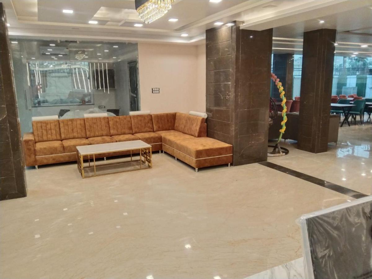 Hotel Vivaan Regency Haridwar Bagian luar foto