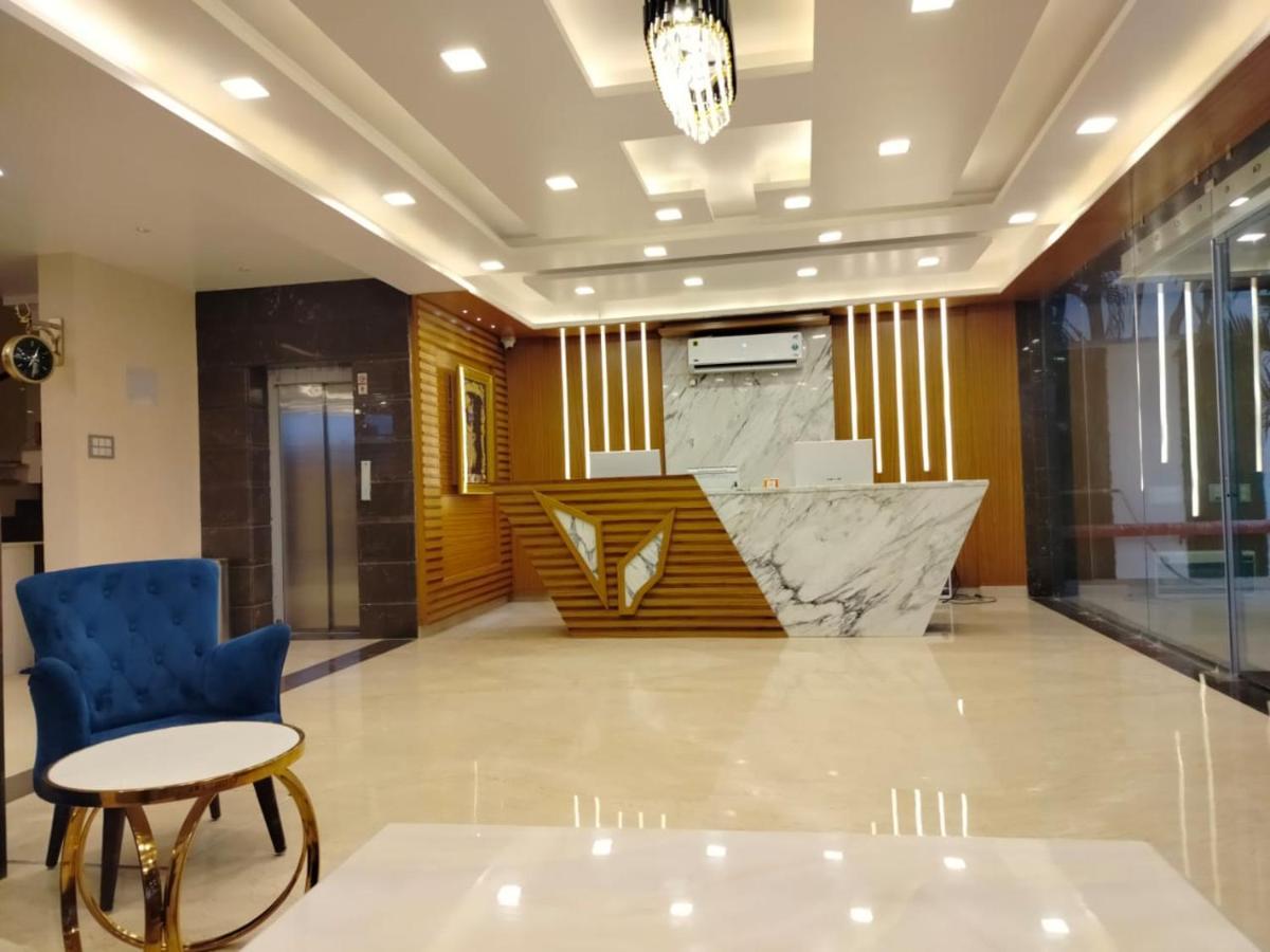 Hotel Vivaan Regency Haridwar Bagian luar foto