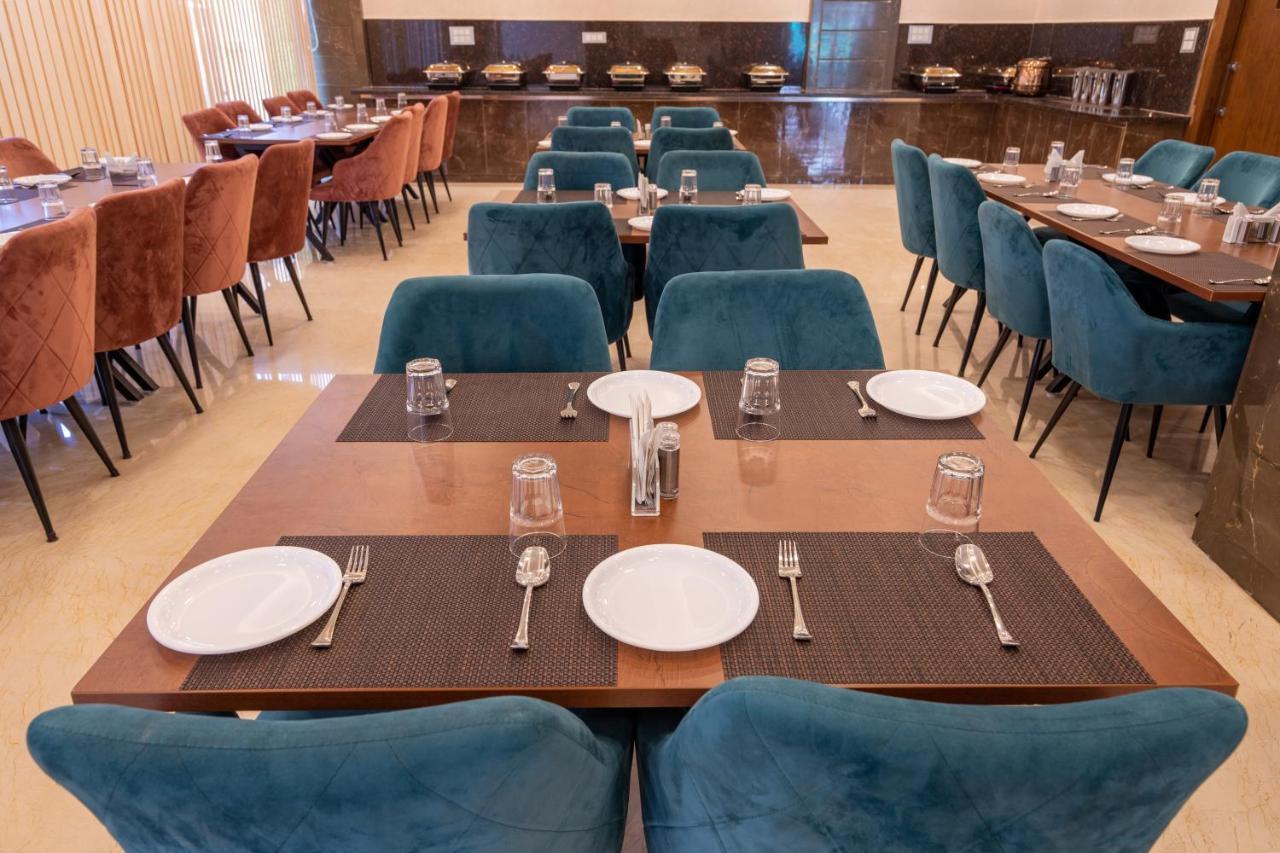 Hotel Vivaan Regency Haridwar Bagian luar foto
