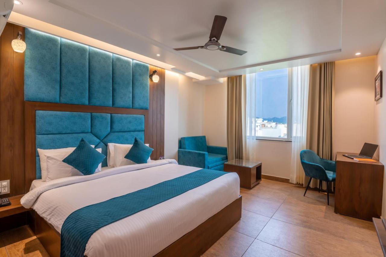 Hotel Vivaan Regency Haridwar Bagian luar foto